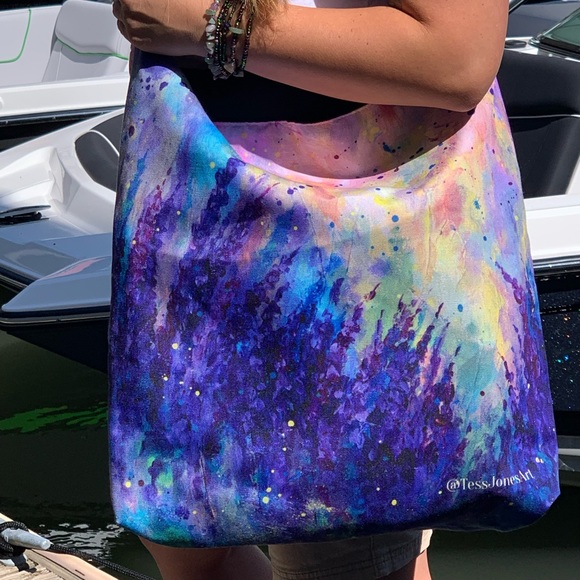 Lavender Breeze Tote, 18x18x4 with adjustable strap - perfect for the summer! - Picture 5 of 5